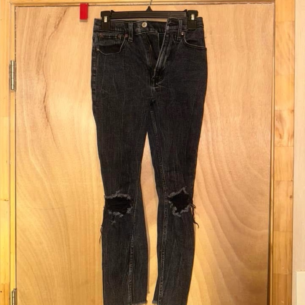 Abercrombie & Fitch High Rise Black Jeans Distressed